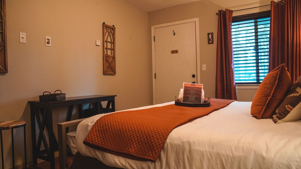 Aerie Lodge - photo 16