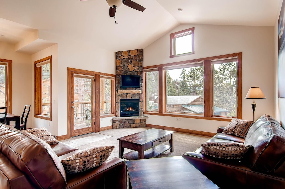 Black Canyon Inn Unit H2 - featured photo