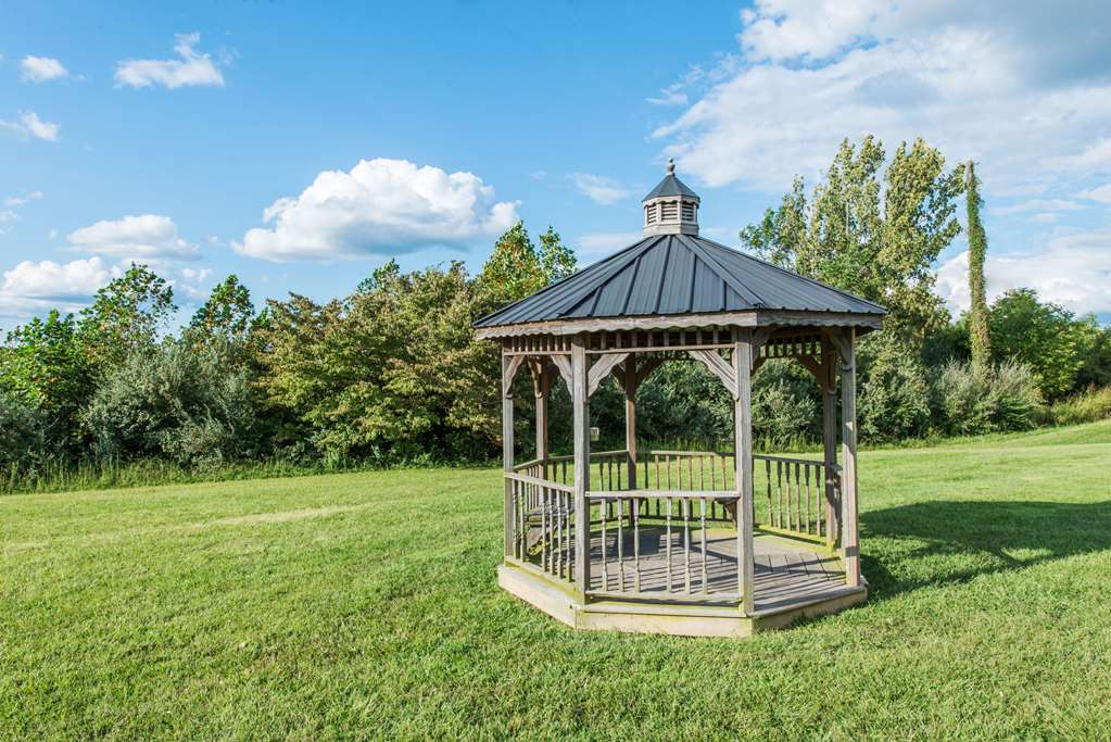 Days Inn by Wyndham Elizabethtown in Elizabethtown, United States