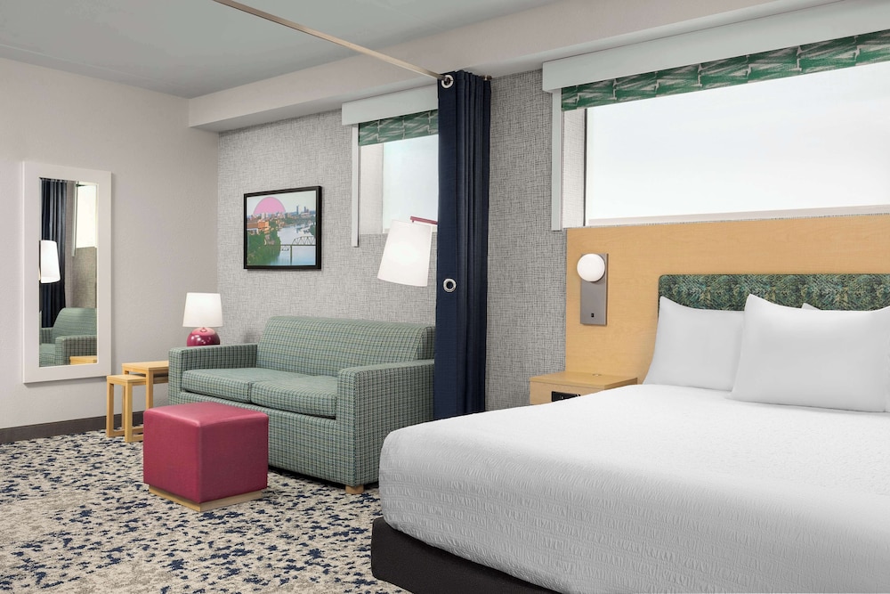 Home2 Suites by Hilton Knoxville West - photo 12