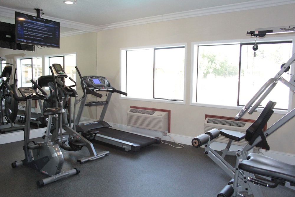 Holiday Inn Express Hotel & Suites Corning by IHG - photo 19