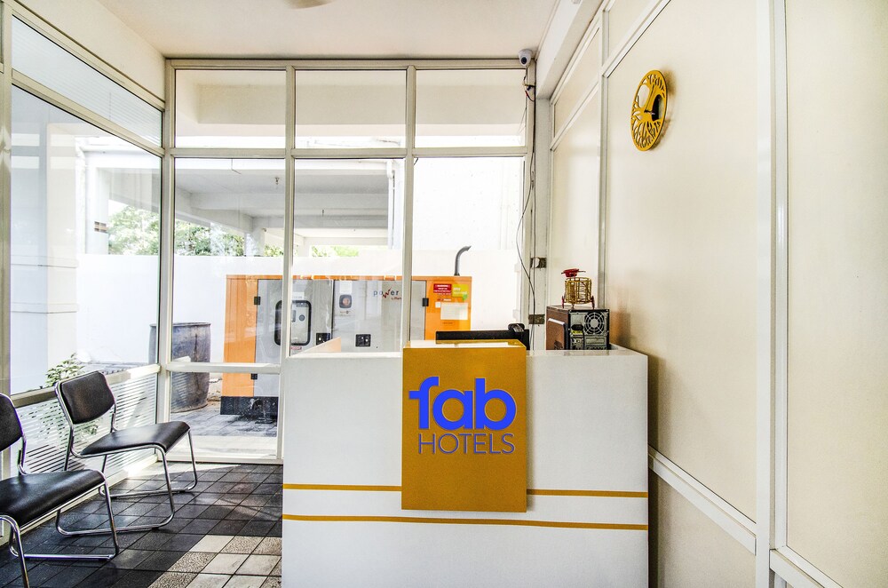 FabExpress Merlin Studios - last minute hotel in Hyderabad