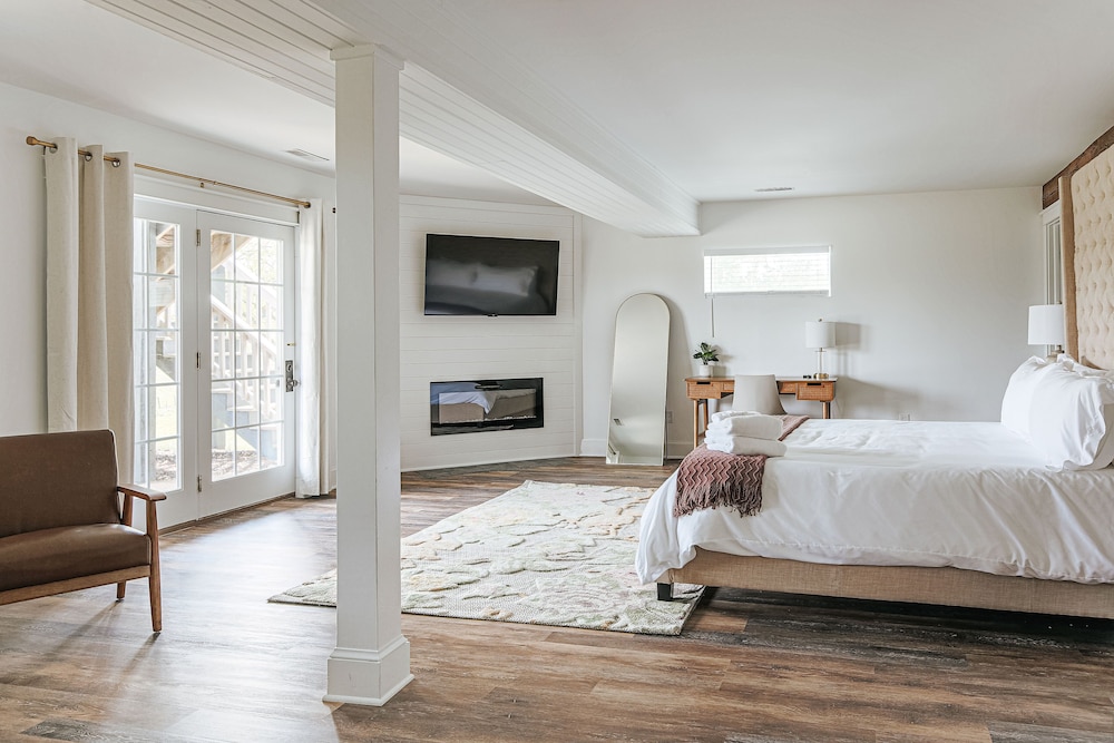Batten Green Venue & Lodging - photo 17