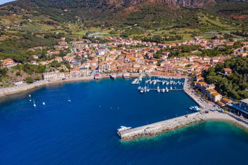 Casa Cristina Goelba — 4-Star Luxury Hotel in Porto Azzurro, Italy