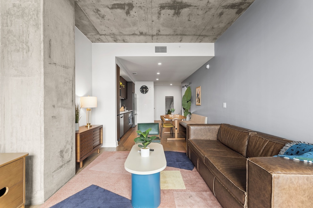 Austin Condo Hotel - photo 569