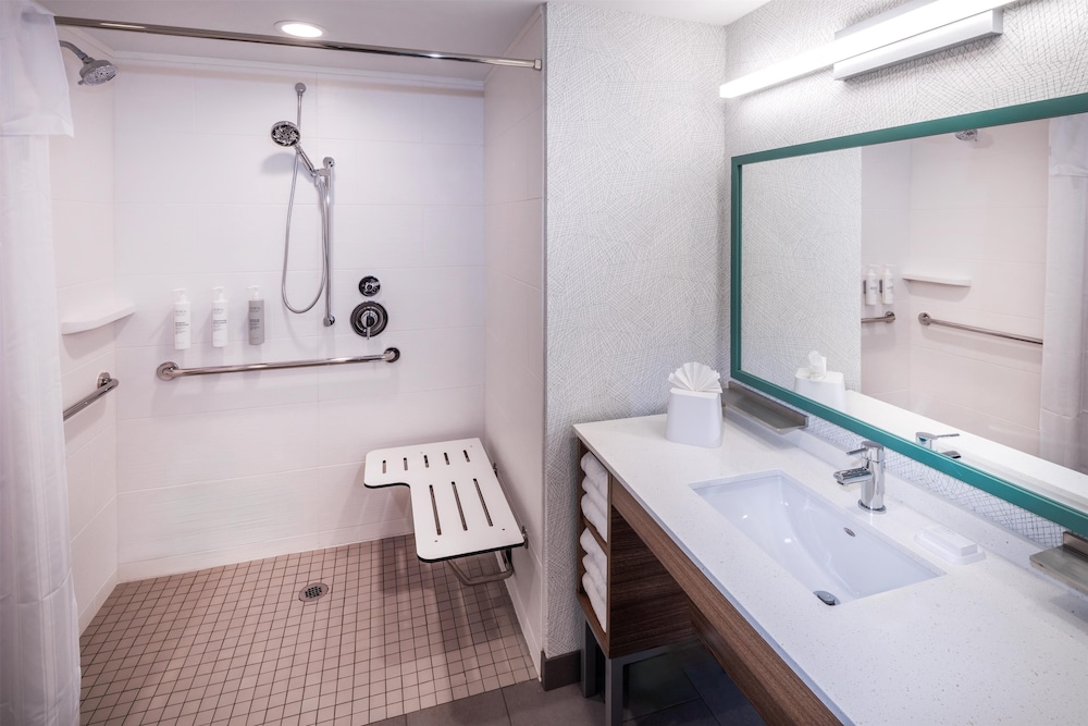Home2 Suites by Hilton Kalispell - photo 21