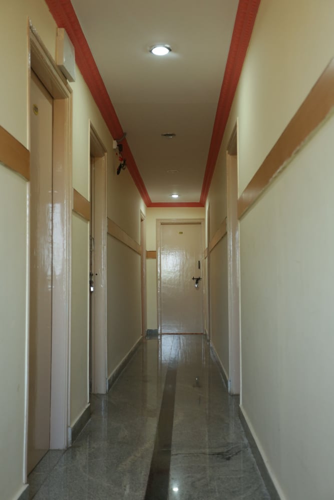 Ample Inn - last minute hotel in Bengaluru
