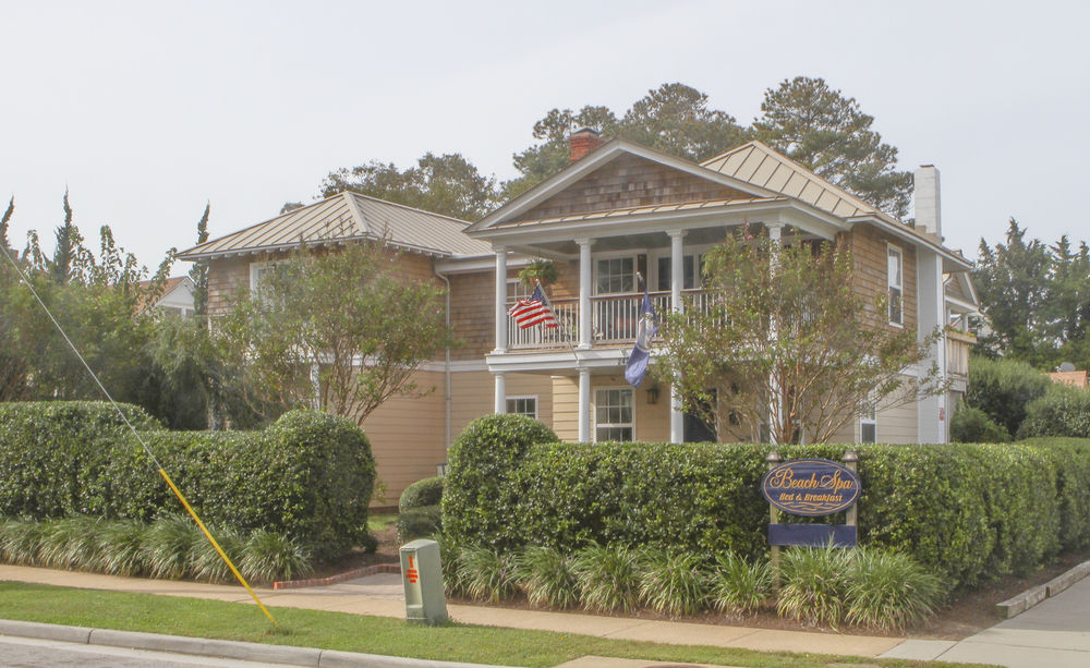 Beach Spa Bed and Breakfast — 4-Star Luxury Hotel in Virginia Beach, United States