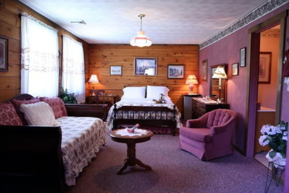 Berry Patch Bed and Breakfast - photo 17