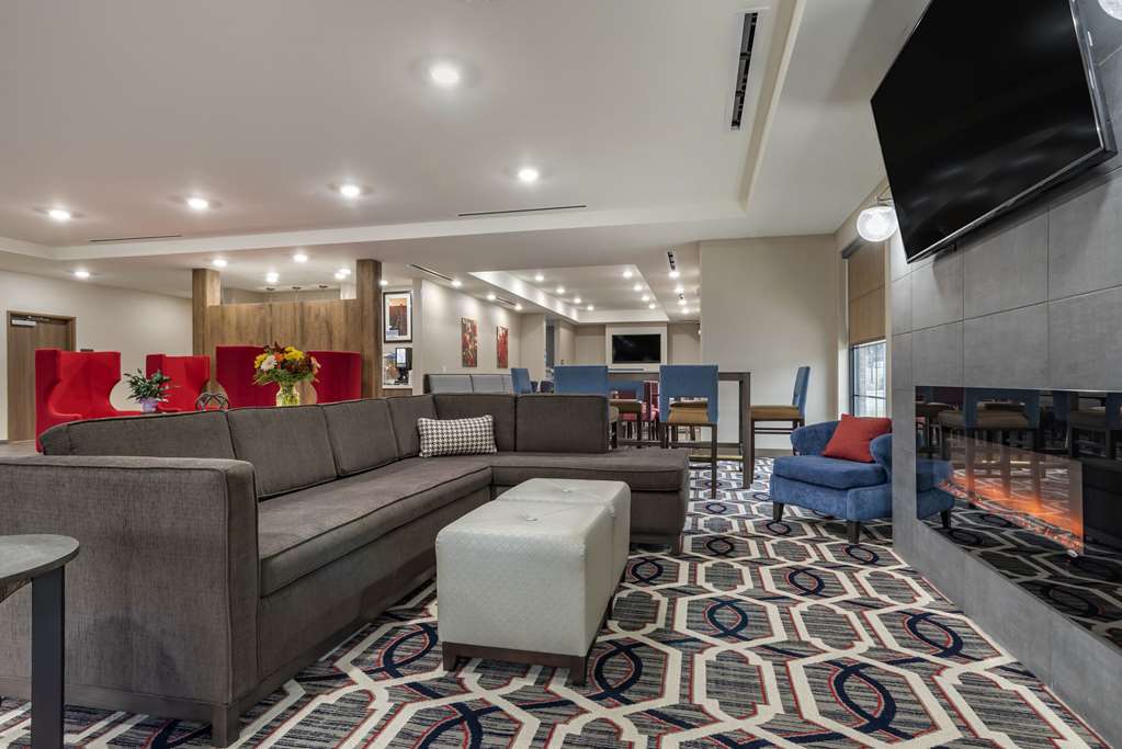 Comfort Inn & Suites Downtown near University - photo 5