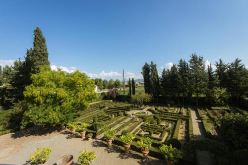 3bdrm luxury Apartment in Tuscan Villa Private Estate shared Swimmingpool — 4-Star Luxury Hotel in Florence, Italy
