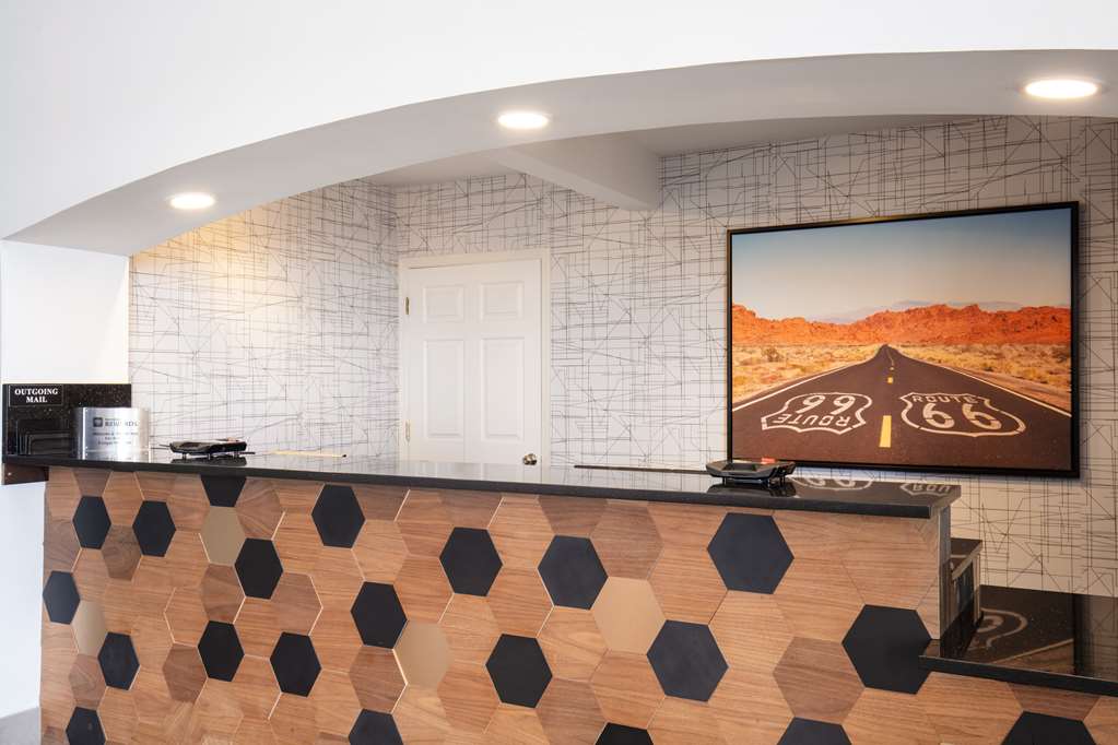 Best Western Plus King's Inn & Suites - photo 13