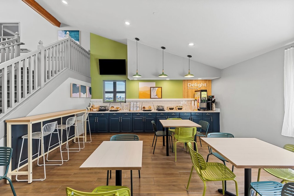 Spark by Hilton Cedar Falls - photo 33