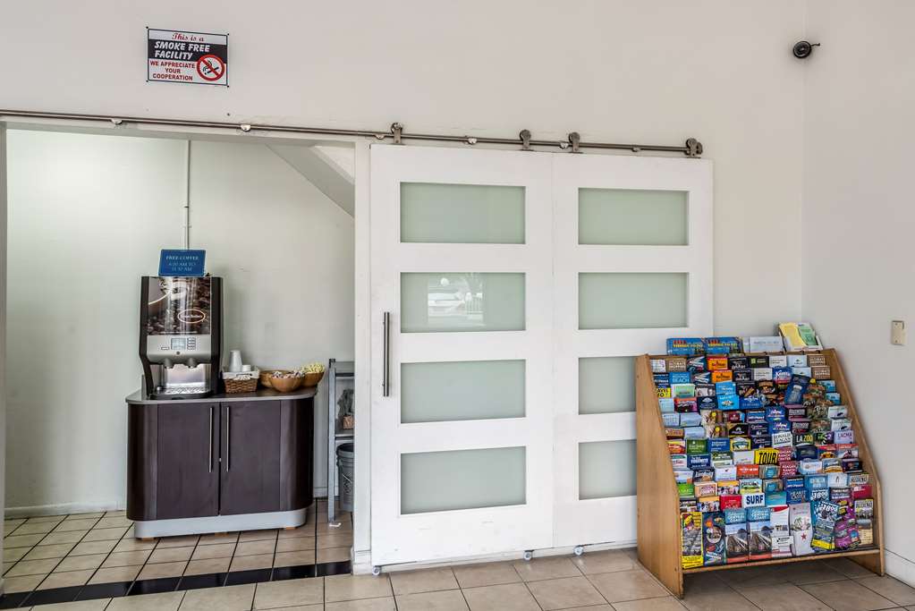 Motel 6 Gardena CA South - photo 20