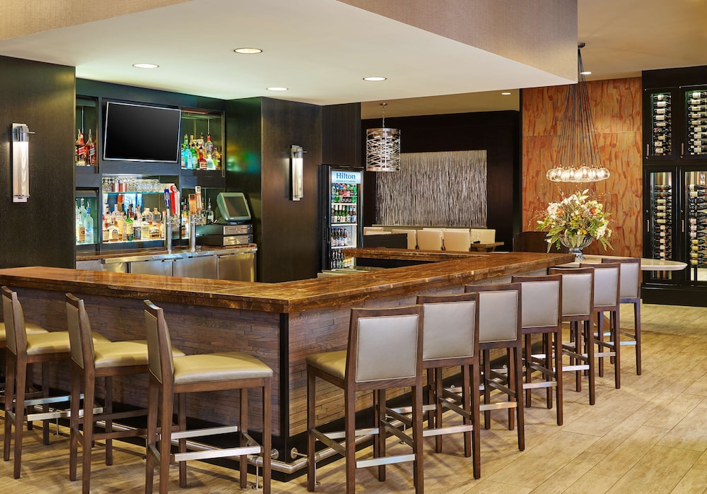 Hilton Kansas City Airport - photo 35