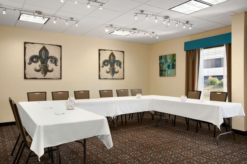 Hampton Inn Slidell - photo 34