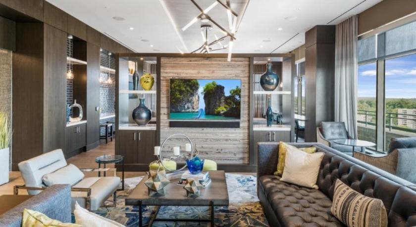 Global Luxury Suites At - photo 8