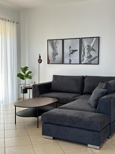 Eros Apartment Superb View — 4-Star Luxury Hotel in Mavrovouni, Greece