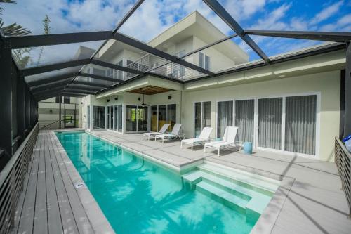 The Hideaway — 4-Star Luxury Hotel in Siesta Key, United States