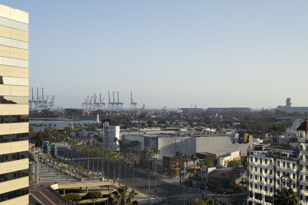 Marriott Long Beach Downtown - photo 21
