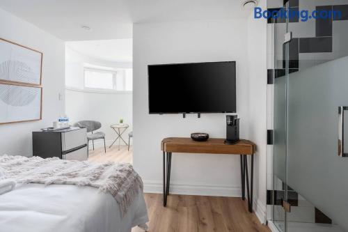 Penfeild by Premium Stays - last minute hotel in Montreal