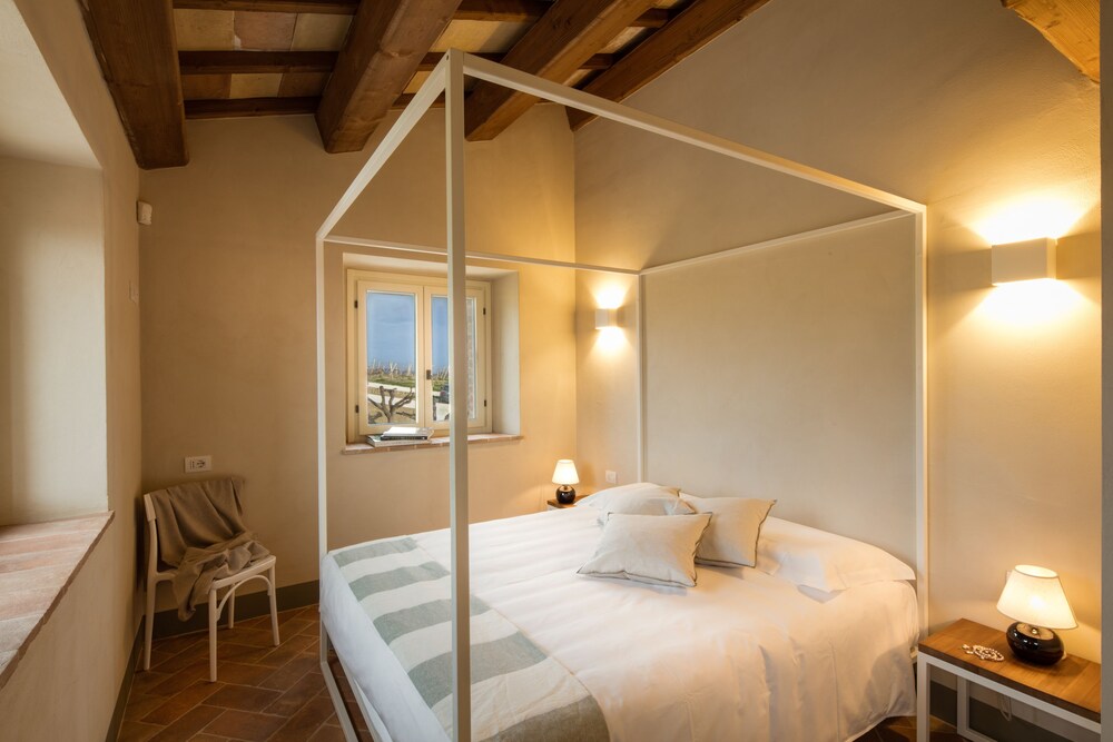 Filodivino Wine Resort & SPA — hotel in San Marcello