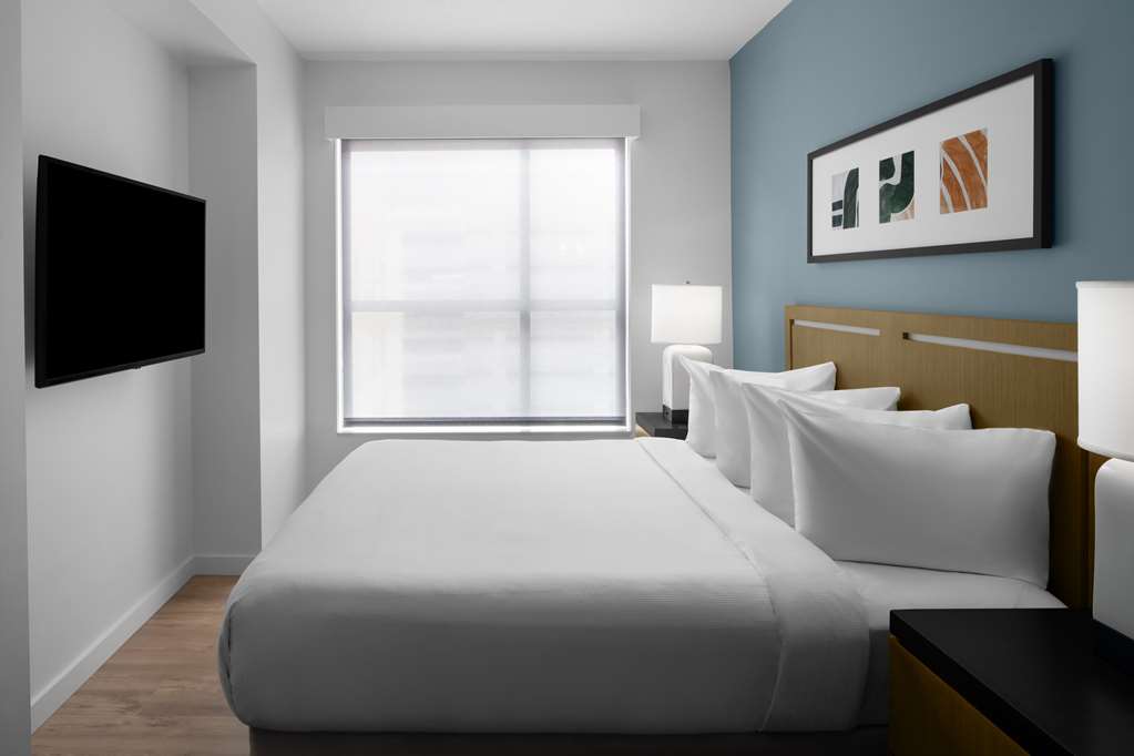 Hyatt House Raleigh North Hills - photo 14