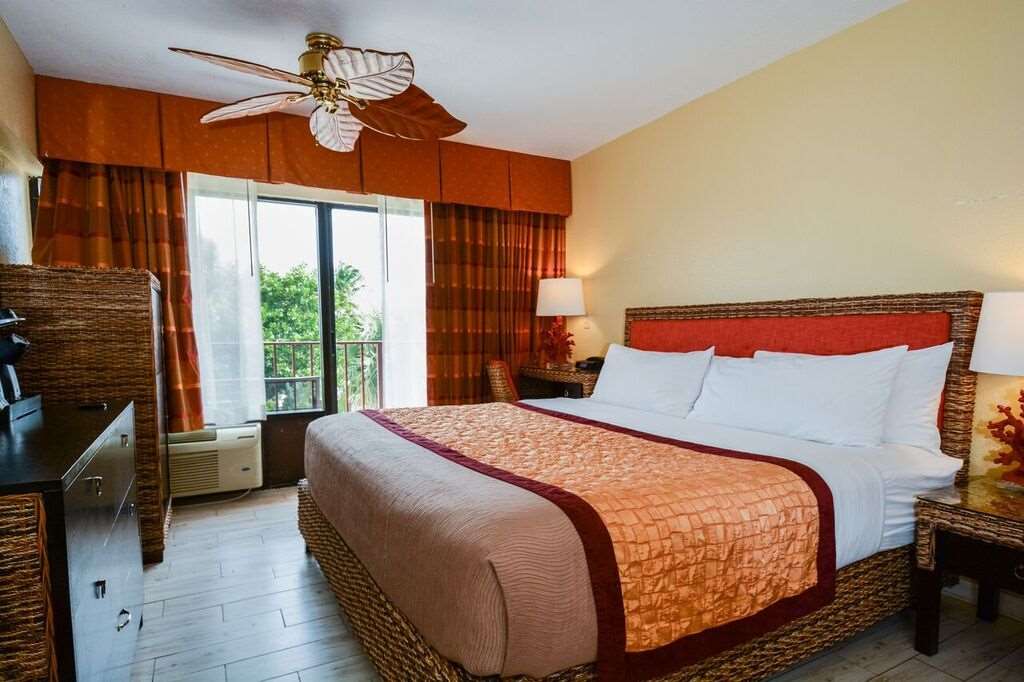 The Royal Inn Beach Hotel Hutchinson Island - photo 38