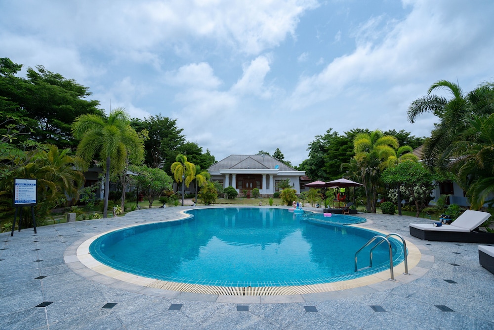 Hotel Max Nay Pyi Taw in Nay Pyi Taw, Myanmar