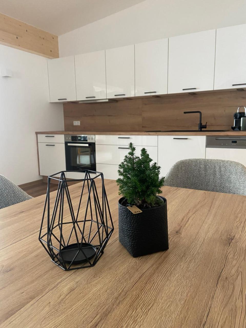 Ski & Bike Appartements — 4-Star Luxury Hotel in Altenmarkt Im Pongau, Austria