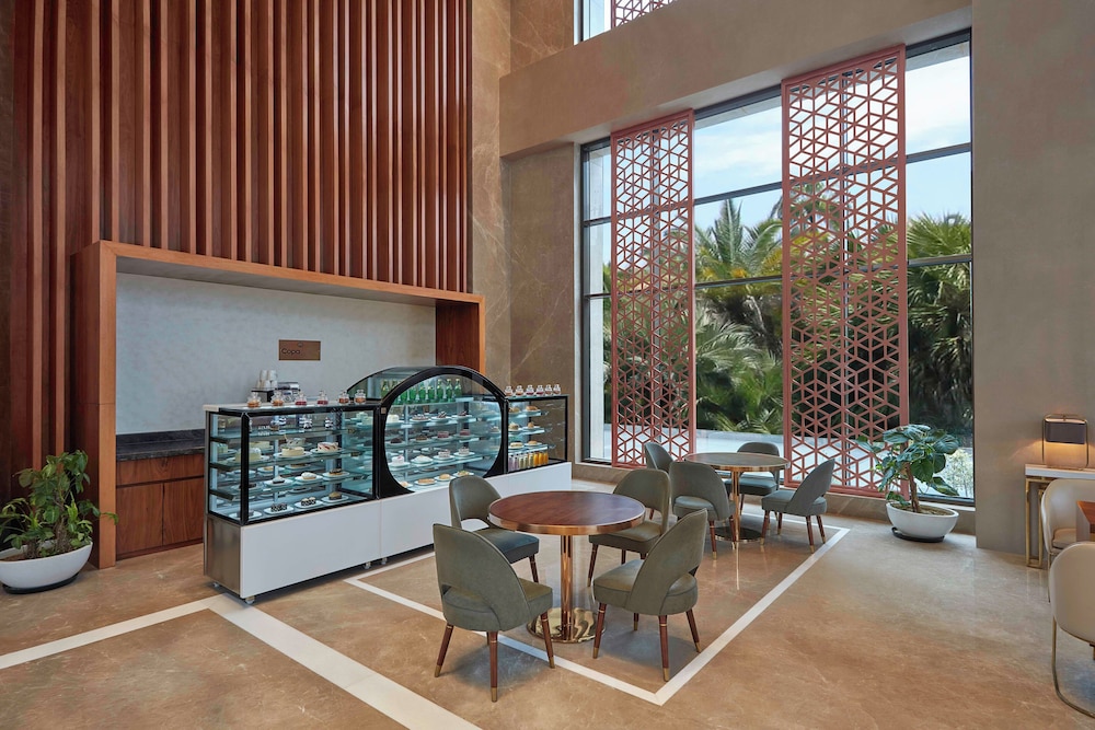 DoubleTree by Hilton Varanasi — Varanasi — photo 4