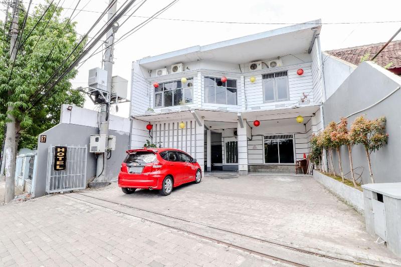 Hotel Bintang Malang - last minute hotel in Malang