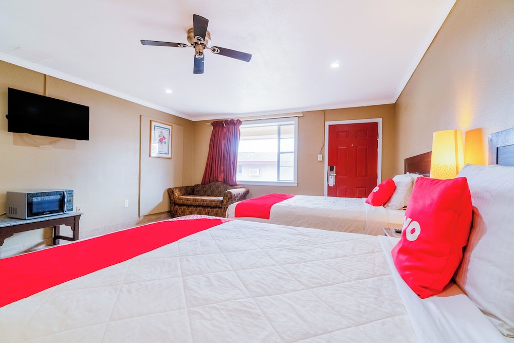 Oyo Hotel Beeville Us 181 - photo 43