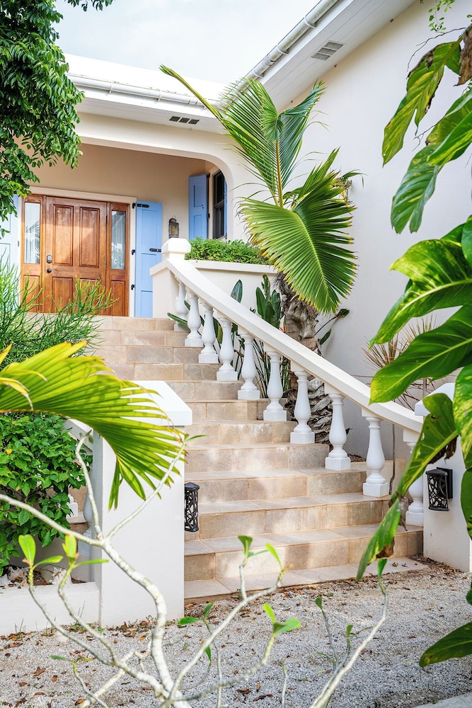 Seven Palms — hotel in Governor's Harbour