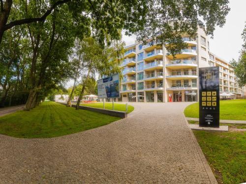 Apartament przy plaży darmowe SPA Basen Hotel Diune in Kolobrzeg, Poland