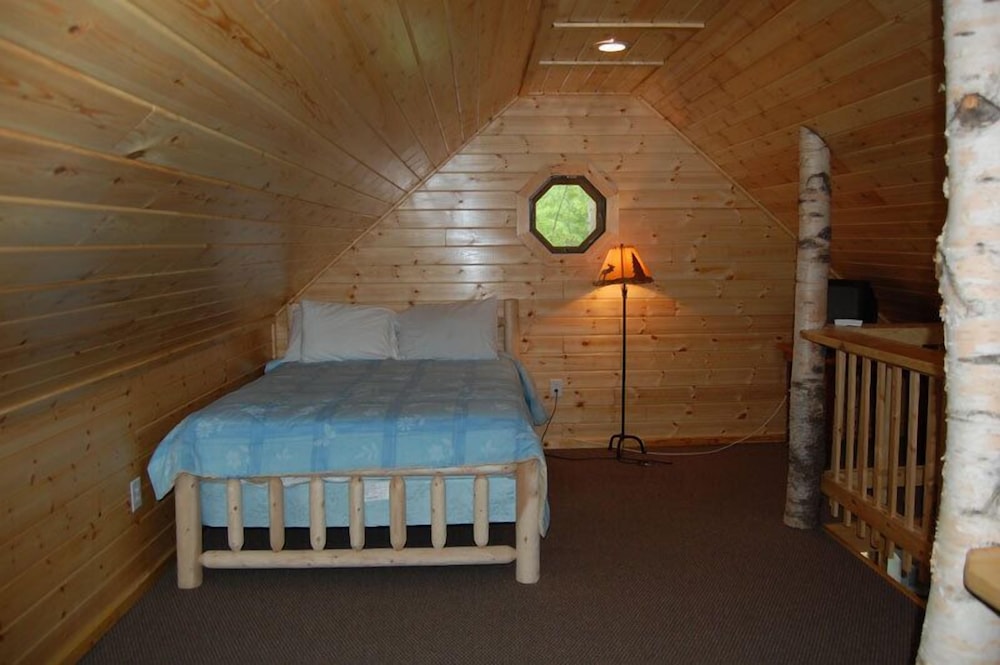 The Elms Waterfront Cottages - photo 17