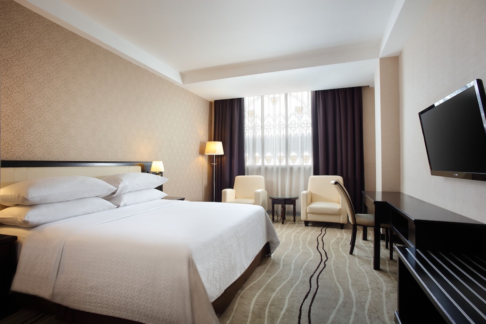 Four Points by Sheraton Medan — Medan — photo 4