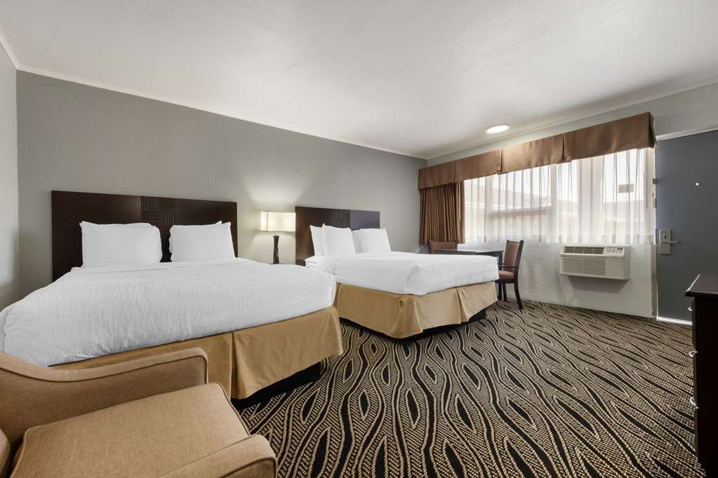 Best Western Red Carpet Inn - photo 14
