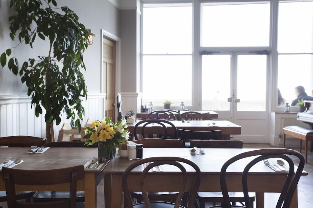 Hotel Continental - carbon neutral hotel in Whitstable