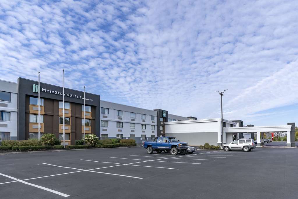 Quality Inn Lexington Horse Park - photo 2