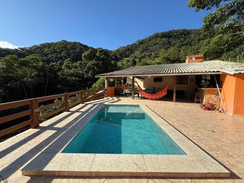 Sana Chácara Canto do Tiê 15 hospedes — hotel in Casimiro De Abreu