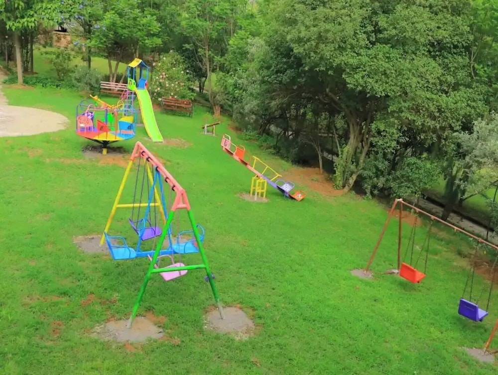 Children's play area - outdoor