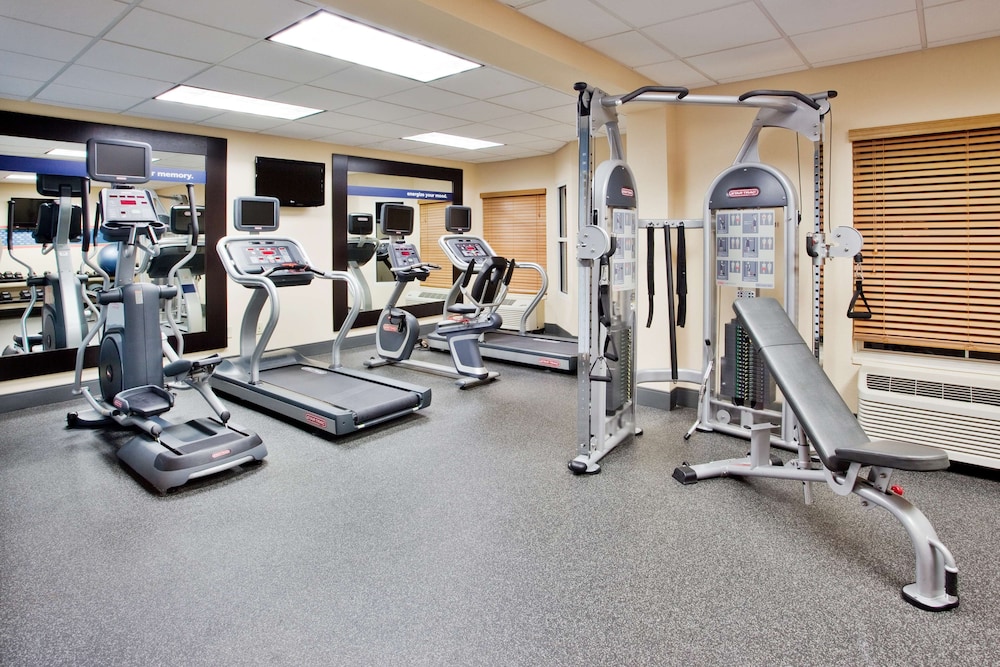 Hampton Inn & Suites Chapel Hill Durham Area - photo 32