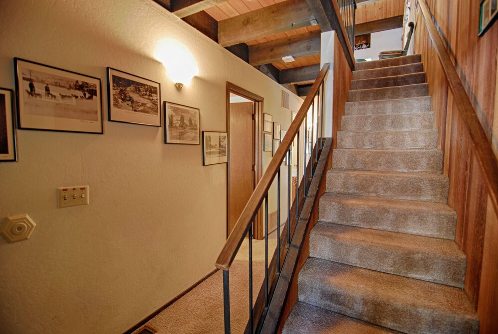 Vidor Village - photo 32