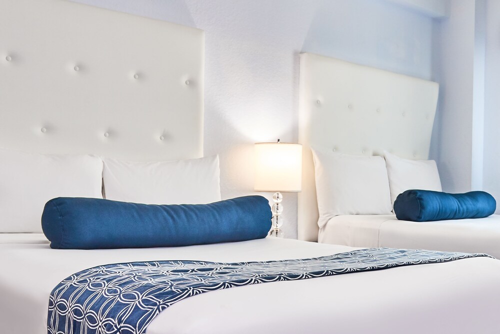Ocean Spray Hotel - photo 34