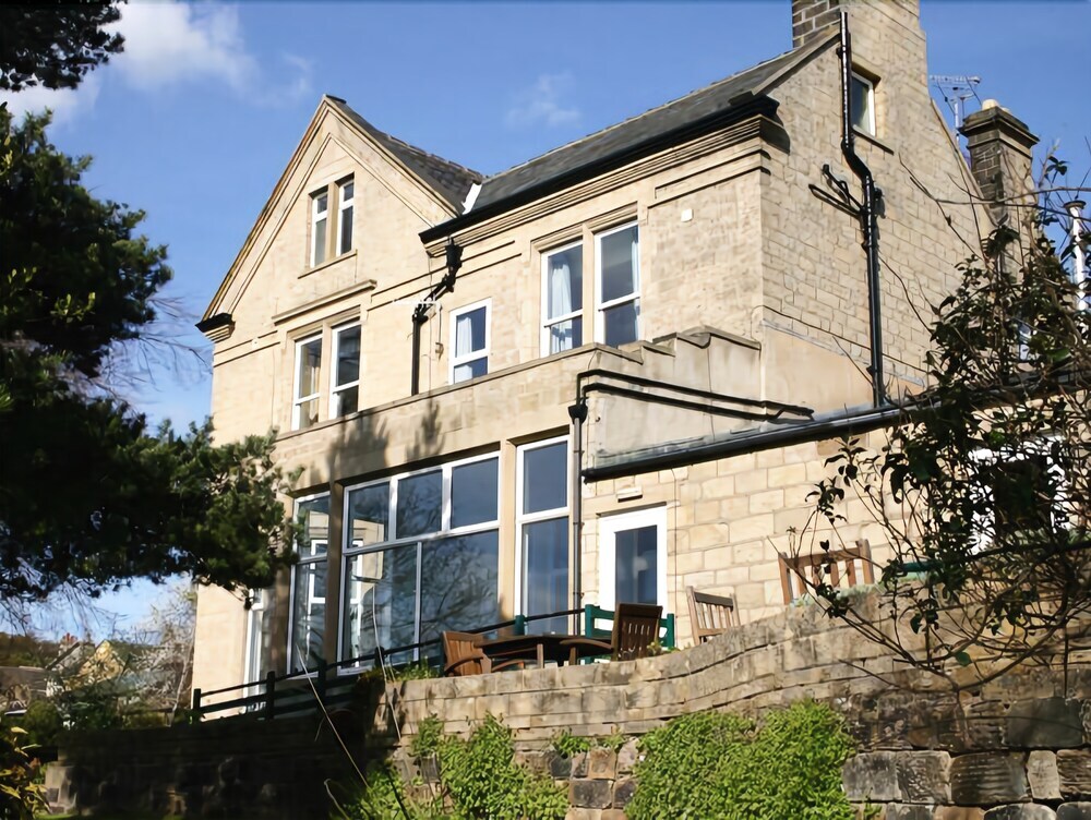 Five Rise Locks Hotel - carbon neutral hotel in Bingley