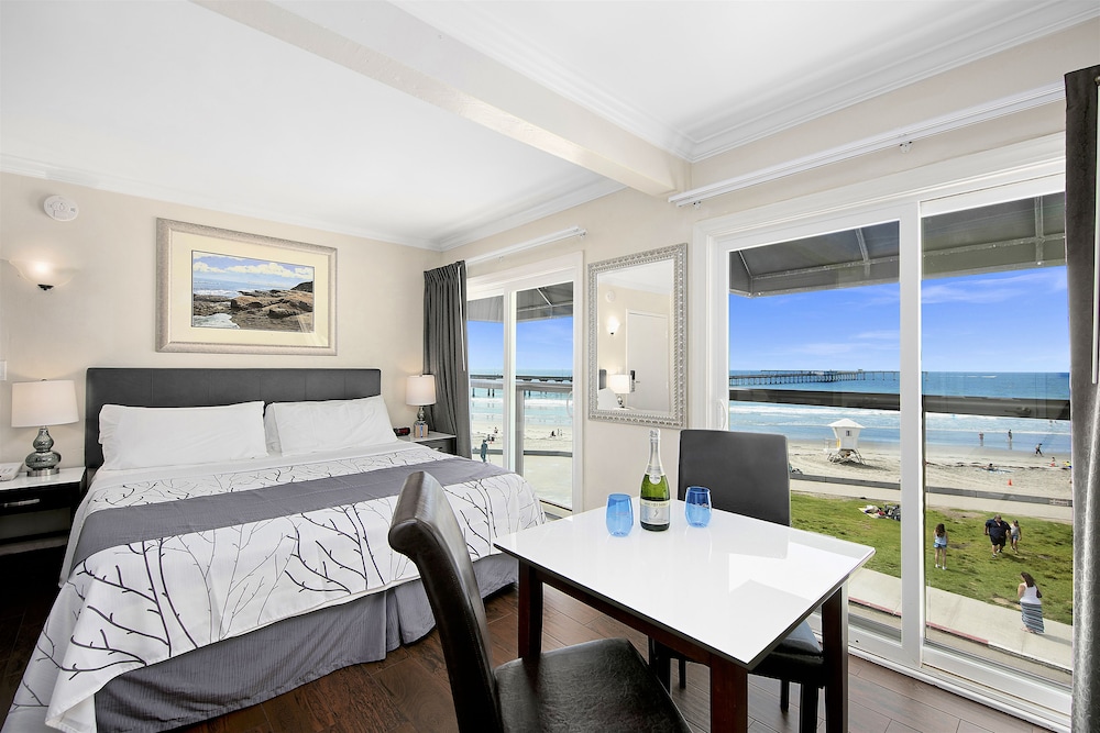 Ocean Beach Hotel - photo 23