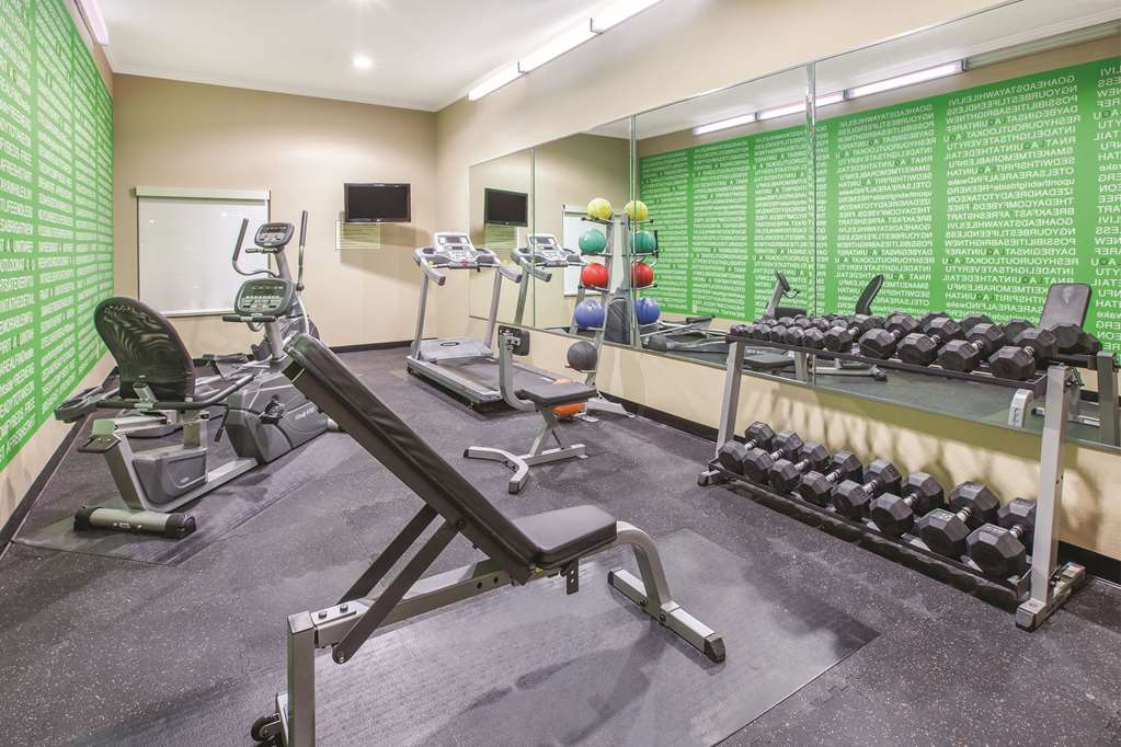 La Quinta Inn & Suites by Wyndham Garland Harbor Point - photo 15