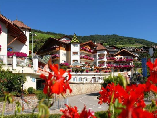Aktiv & Relax Hotel Hubertus — hotel in Villandro