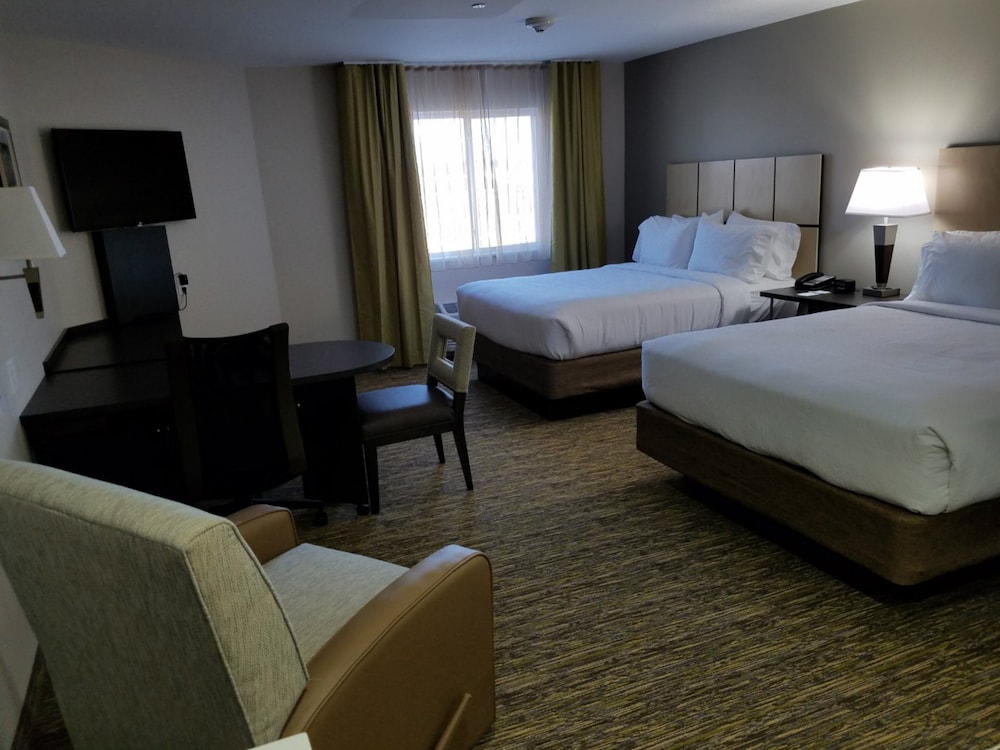 Candlewood Suites Kansas City Independence by IHG - photo 12